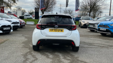 Toyota Yaris 1.5 Hybrid Dynamic 5dr CVT Hybrid Hatchback